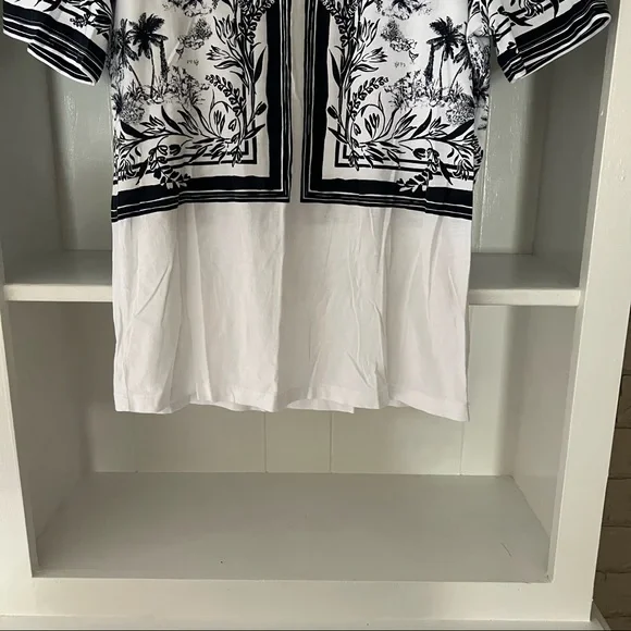 Tory Burch White & Navy Pima Cotton Short Sleeve Scoop Neck Plant Print Top - Picture 4 of 7